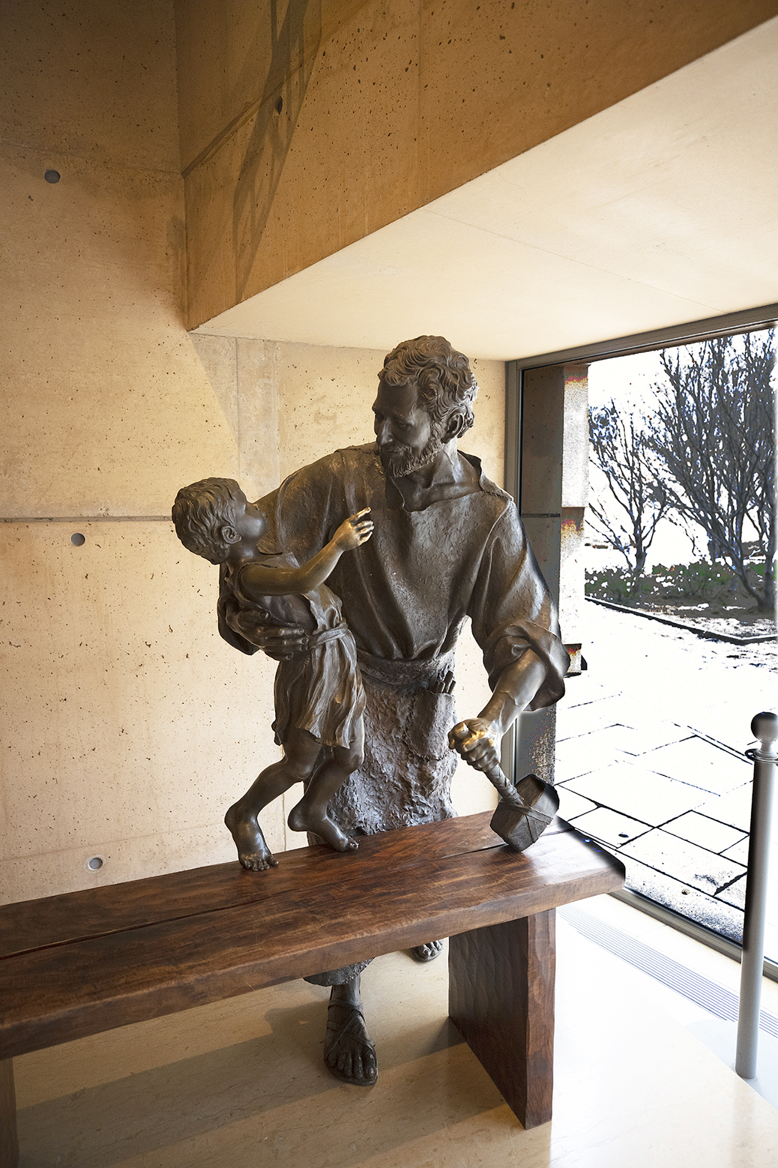 Visita Saint Joseph's Oratory en Côte-des-Neiges—Notre-Dame-de-Grâce -  Tours \u0026 Actividades | Expedia.com, image size:1600x2400