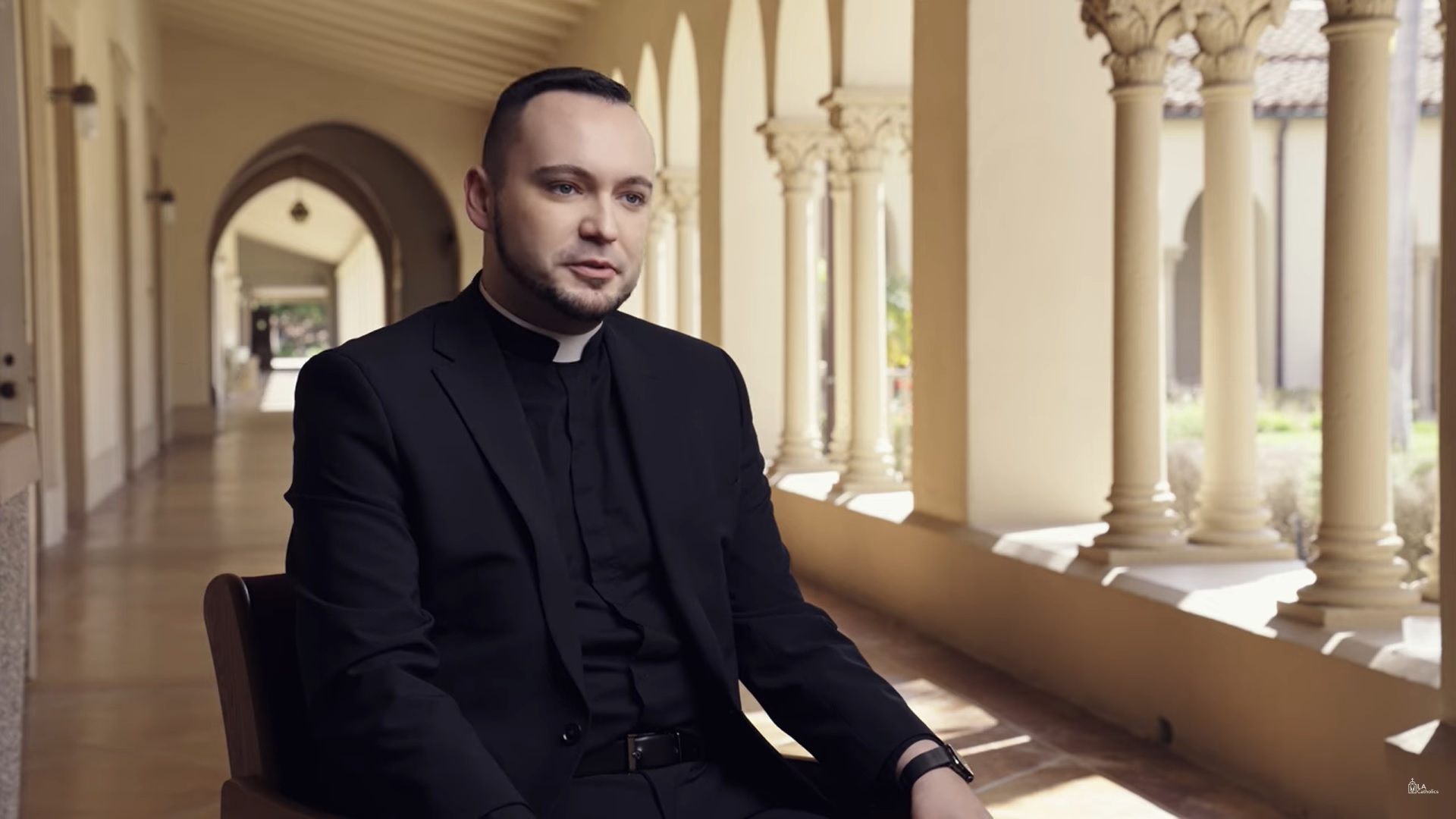 Nuevos sacerdotes de LA Kamil Ziolkowski Angelus en Español