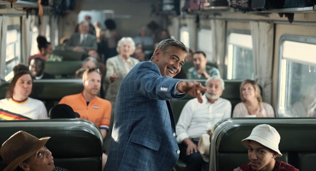 Screenshot | Angelus en Español George Clooney en una escena de la película “Jay Kelly”. (Peter Mountain © 2025 Netflix Inc. vía IMDB)