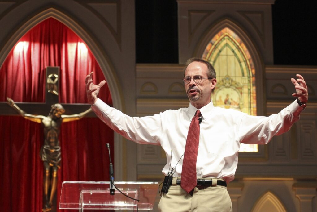 John Allen Jr., veterano vaticanista y editor jefe de la publicación católica Crux, falleció el 22 de enero de 2026 a los 61 años. En la imagen, una fotografía de archivo de 2016. (Foto de OSV News/Michael Alexander, Georgia Bulletin)