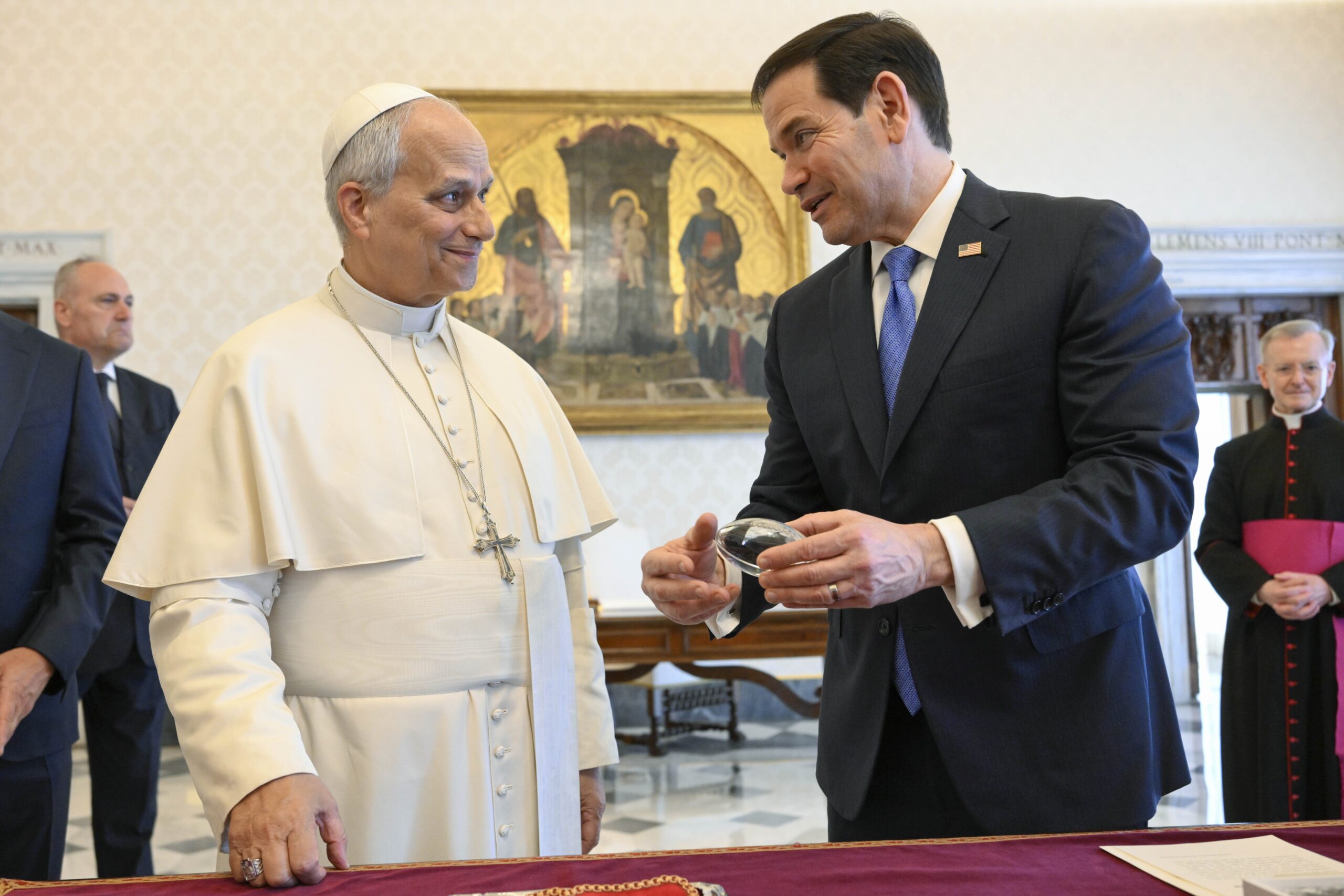 León XIV y Marco Rubio hablan sobre Irán en el Vaticano | Angelus en Español